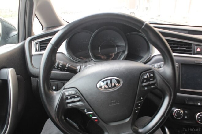 Kia Ceed 2017, 240,000 km - 1.4 л - Bakı