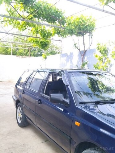 Volkswagen Golf 1995, 165,850 km - 1.9 l - Şirvan
