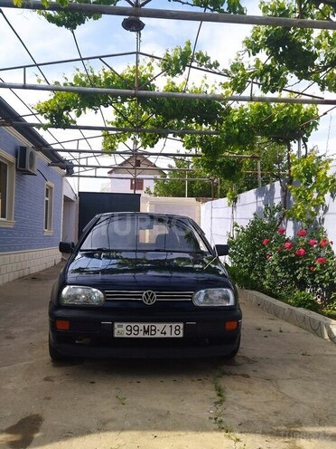 Volkswagen Golf 1995, 165,850 km - 1.9 l - Şirvan