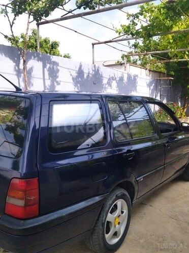 Volkswagen Golf 1995, 165,850 km - 1.9 l - Şirvan