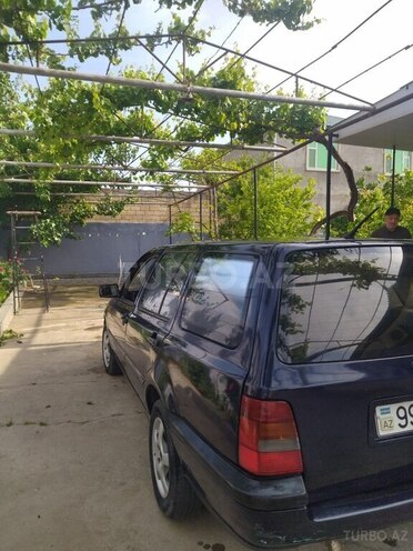 Volkswagen Golf 1995, 165,850 km - 1.9 l - Şirvan