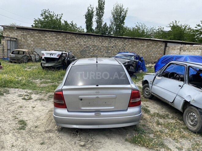 Opel Astra 2000, 450,000 km - 1.6 l - Mingəçevir