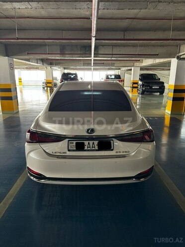 Lexus ES 250 2022, 24,000 km - 2.5 л - Bakı