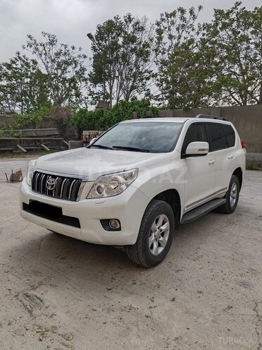 Toyota Land Cruiser Prado 2010, 235,000 km - 2.7 л - Bakı