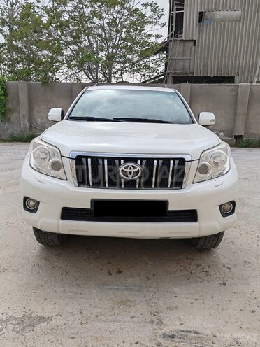 Toyota Land Cruiser Prado 2010, 235,000 km - 2.7 л - Bakı