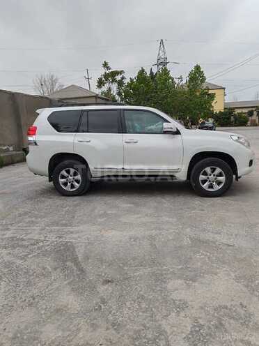 Toyota Land Cruiser Prado 2010, 235,000 km - 2.7 л - Bakı