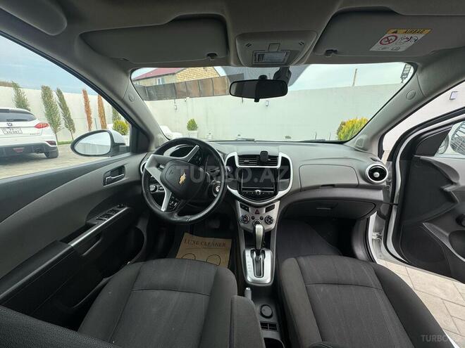 Chevrolet Aveo-6