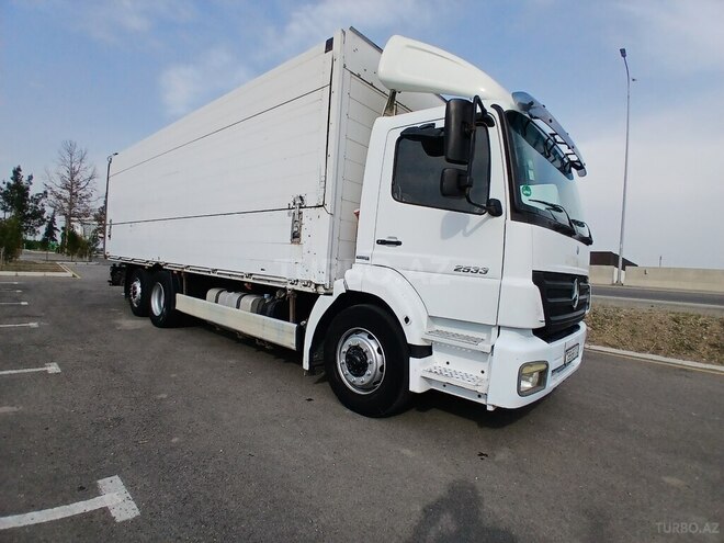 Mercedes Axor 2533 2006, 579,636 km - 12.0 l - Bərdə