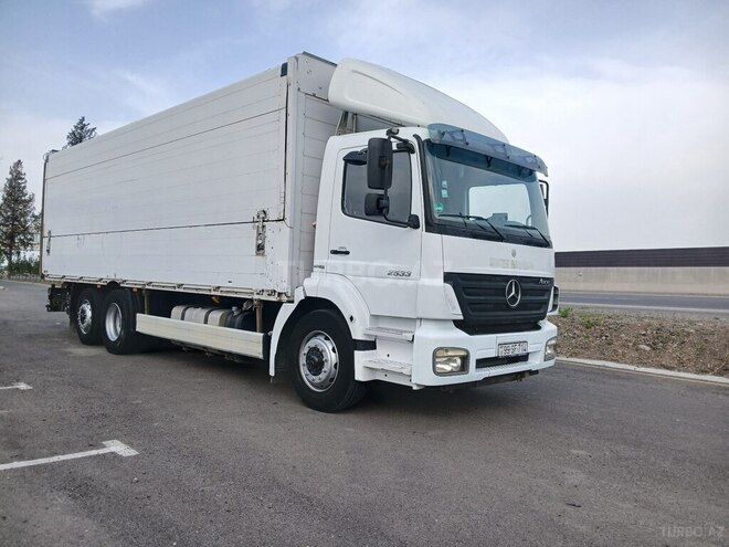 Mercedes Axor 2533 2006, 579,636 km - 12.0 l - Bərdə