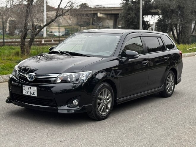 Toyota Corolla Fielder 2015, 108,000 km - 1.5 l - Bakı