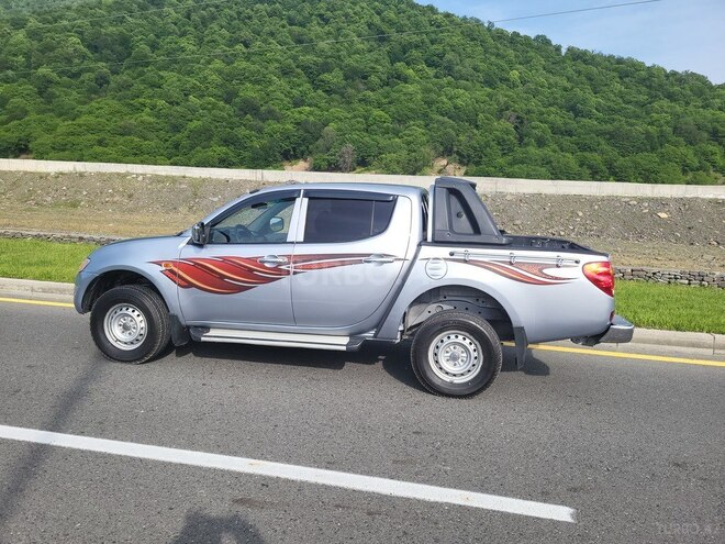 Mitsubishi L200 2008, 370,000 km - 2.5 l - Qəbələ