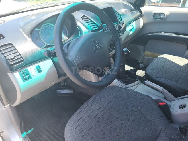 Mitsubishi L200 2008, 370,000 km - 2.5 l - Qəbələ