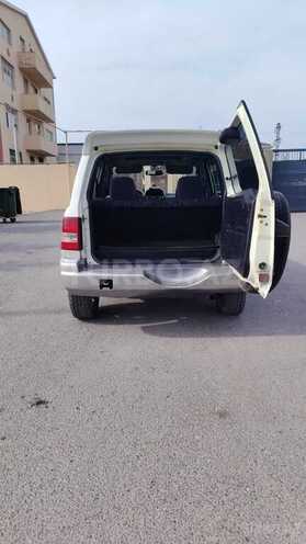 Mitsubishi Pajero io 2001, 245,200 km - 2.0 l - Bakı