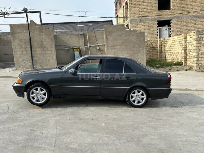 Mercedes C 220 1996, 371,000 km - 2.2 л - Bakı