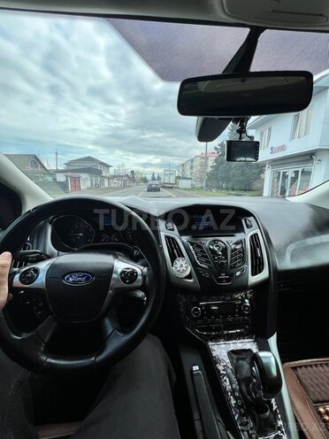 Ford Focus 2013, 265,000 km - 1.6 л - Bakı
