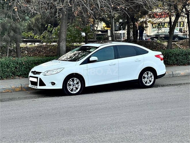 Ford Focus 2013, 265,000 km - 1.6 л - Bakı