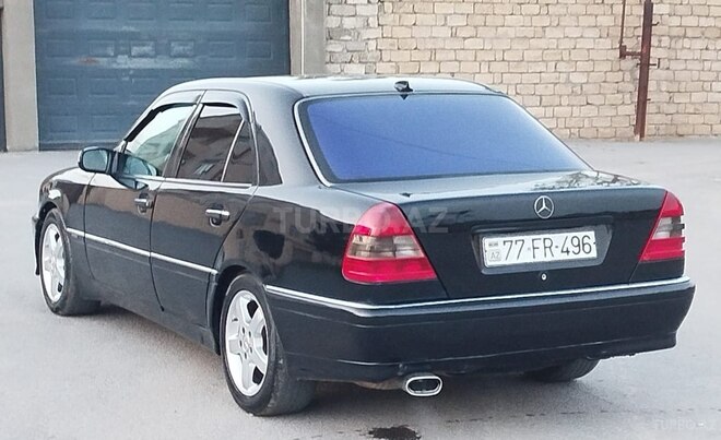 Mercedes C 220 1996, 245,000 km - 2.2 л - Bakı