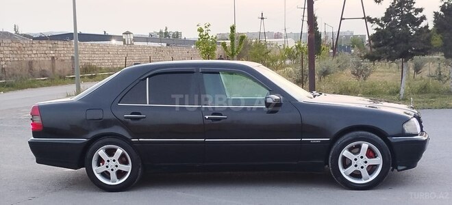 Mercedes C 220 1996, 245,000 km - 2.2 л - Bakı