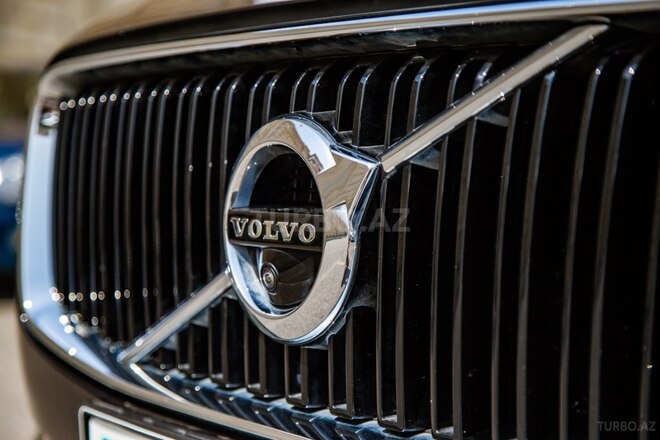 Volvo XC90-12