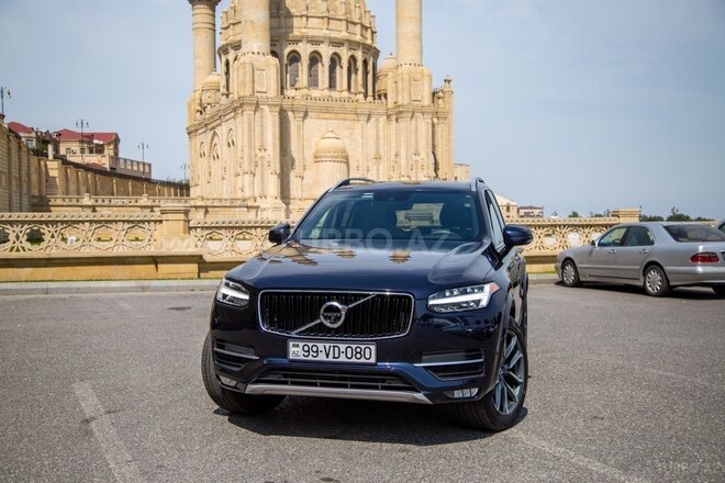 Volvo XC90-3