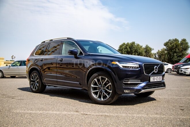 Volvo XC90-4