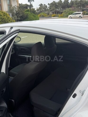 Toyota Aqua 2019, 120,000 km - 1.5 l - Bakı