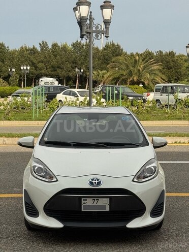 Toyota Aqua 2019, 120,000 km - 1.5 l - Bakı