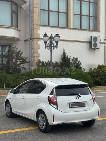 Toyota Aqua 2019, 120,000 km - 1.5 l - Bakı