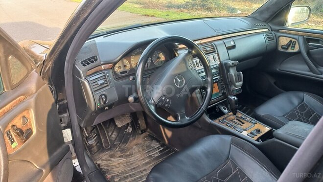 Mercedes E 320 2000, 305,036 km - 3.2 l - Bakı