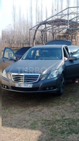 Mercedes E 200 d 2010, 340,000 km - 2.2 l - Bakı