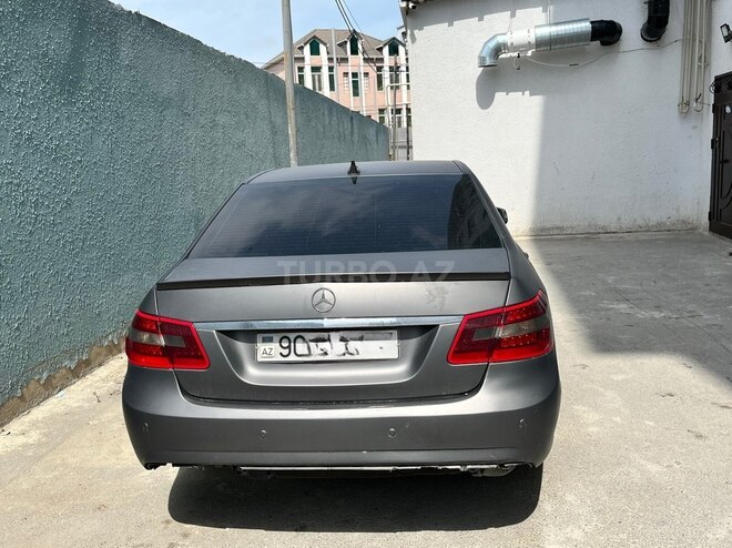 Mercedes E 200 d 2010, 340,000 km - 2.2 l - Bakı