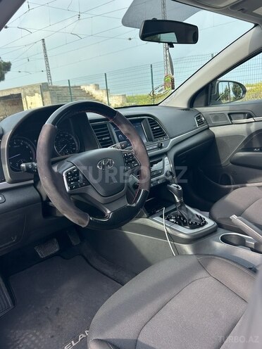 Hyundai Elantra 2017, 94,000 km - 2.0 l - Bakı