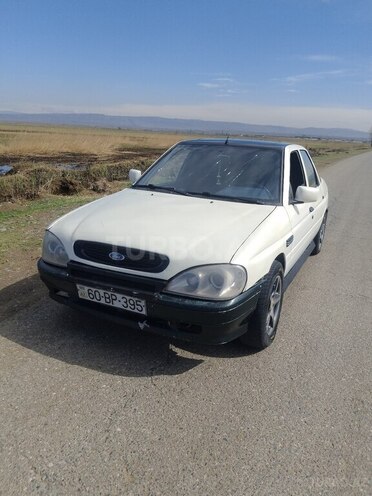 Ford Escort 1993, 300,000 km - 1.4 l - Ağstafa