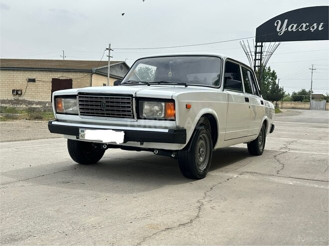 LADA (VAZ) 2107 2009, 95,000 km - 1.6 l - Şirvan