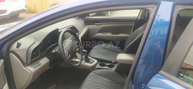 Hyundai Elantra 2019, 13,200 km - 2.0 л - Bakı