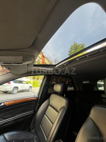Mercedes ML 320 4MATIC 2009, 290,000 km - 3.0 л - Bakı