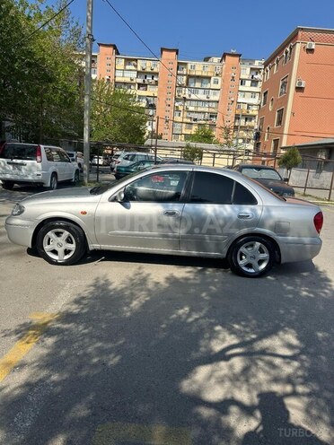 Nissan Sunny-3