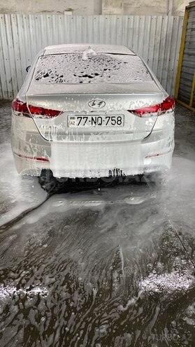 Hyundai Elantra 2017, 210,000 km - 2.0 l - Bakı