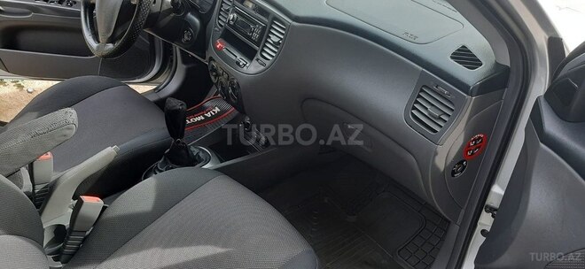 Kia Rio 2006, 180,000 km - 1.4 l - Bakı