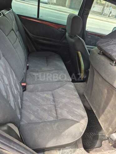 Mercedes C 220 d 1999, 234,765 km - 2.2 л - Bakı