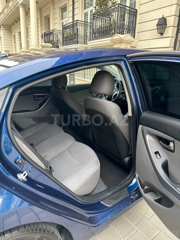 Hyundai Elantra 2015, 129,000 km - 1.8 l - Bakı