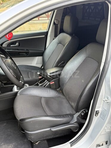 Kia Ceed 2008, 285,000 km - 1.6 л - Bakı