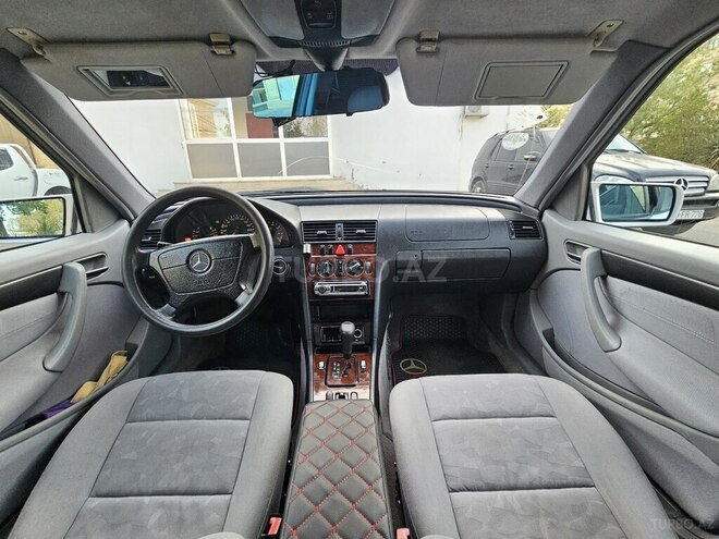 Mercedes C 200 2000, 328,123 km - 2.0 l - Bakı