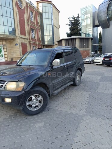Mitsubishi Pajero 2001, 354,000 km - 3.0 l - Bakı