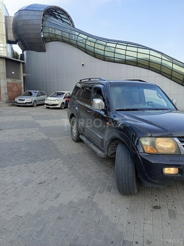 Mitsubishi Pajero 2001, 354,000 km - 3.0 l - Bakı