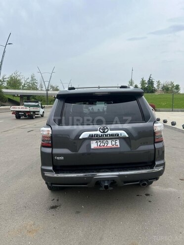 Toyota 4Runner 2016, 157,716 km - 4.0 l - Bakı
