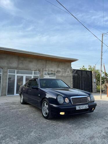 Mercedes E 320 1996, 286,000 km - 3.2 l - Bakı