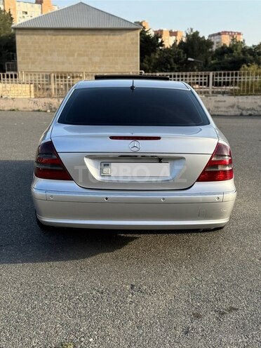 Mercedes E 270 2003, 50,000 km - 2.7 l - Bakı