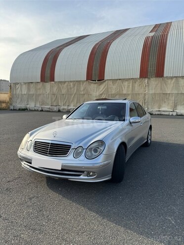 Mercedes E 270 2003, 50,000 km - 2.7 l - Bakı