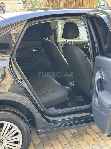 Volkswagen Polo 2019, 420,000 km - 1.6 l - Bakı